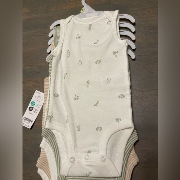 NEW! • Carters • 5️⃣ Sleeveless Onesies | 3 months - Picture 3 of 8